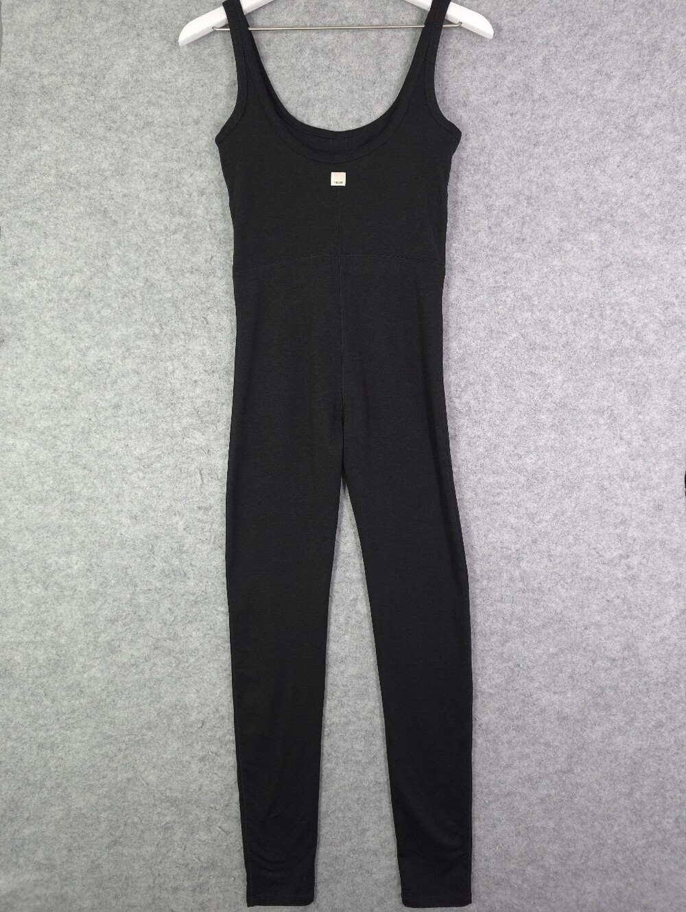 VUORI Halo Essential Jumpsuit Tank Builtin Bra Sz Small Black Heather - Picture 4 of 9